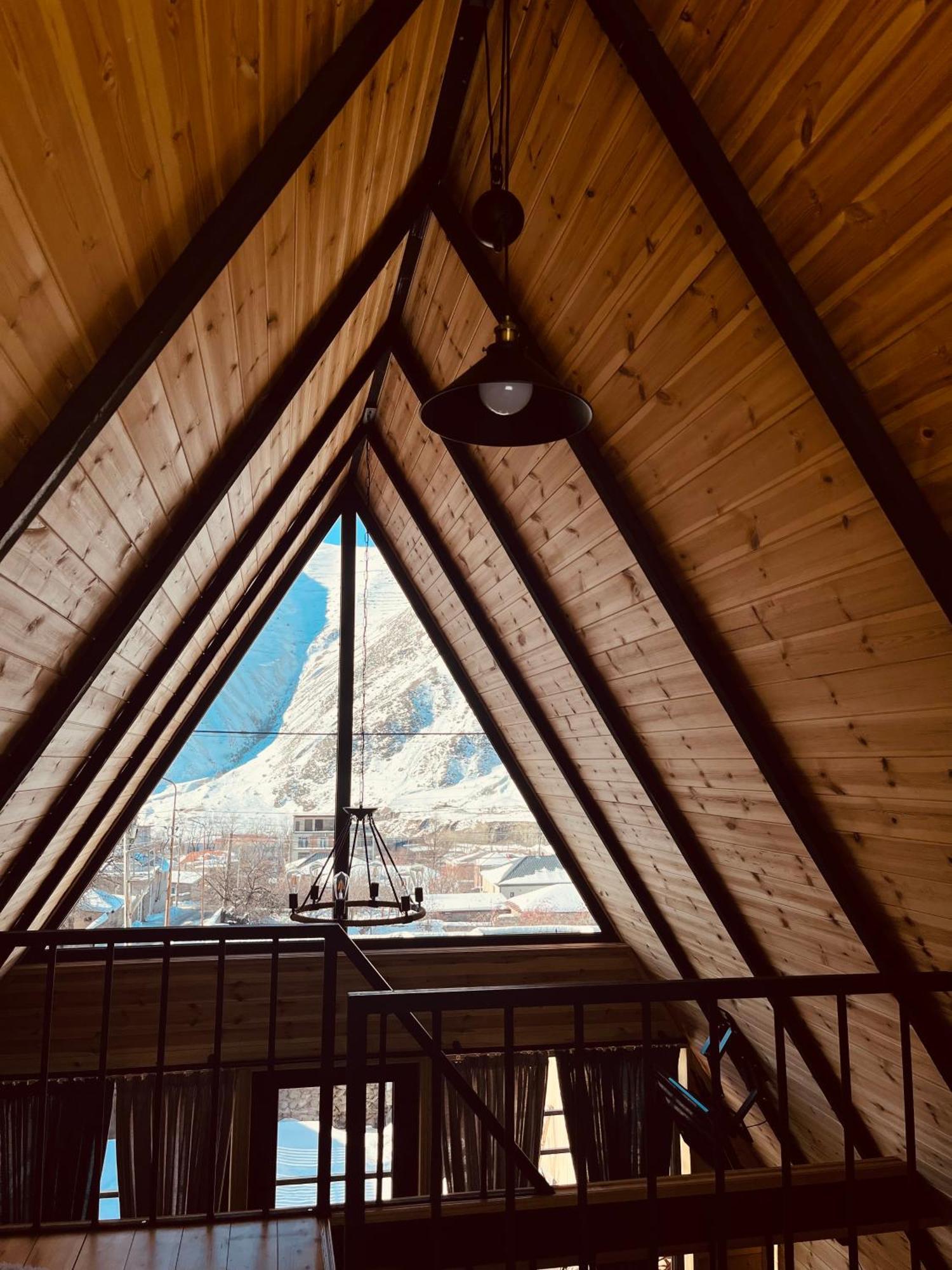 Edelweiss Cottage Kazbegi Ngoại thất bức ảnh