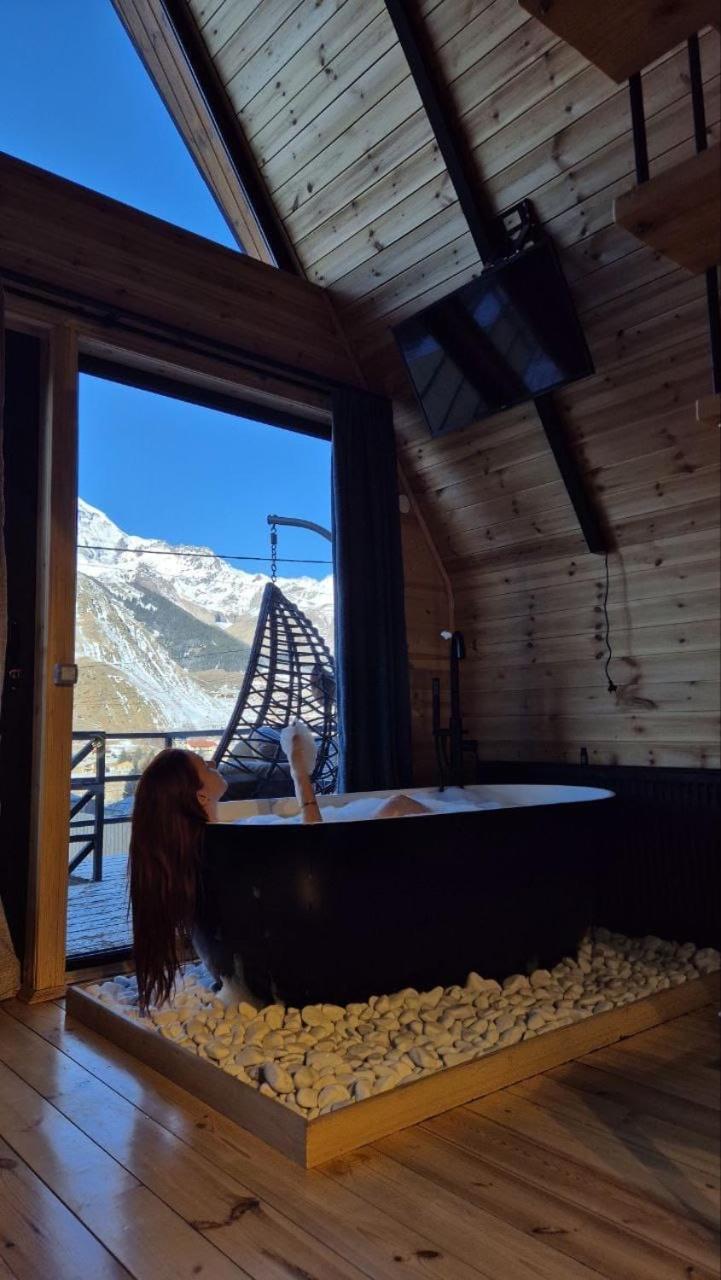 Edelweiss Cottage Kazbegi Ngoại thất bức ảnh
