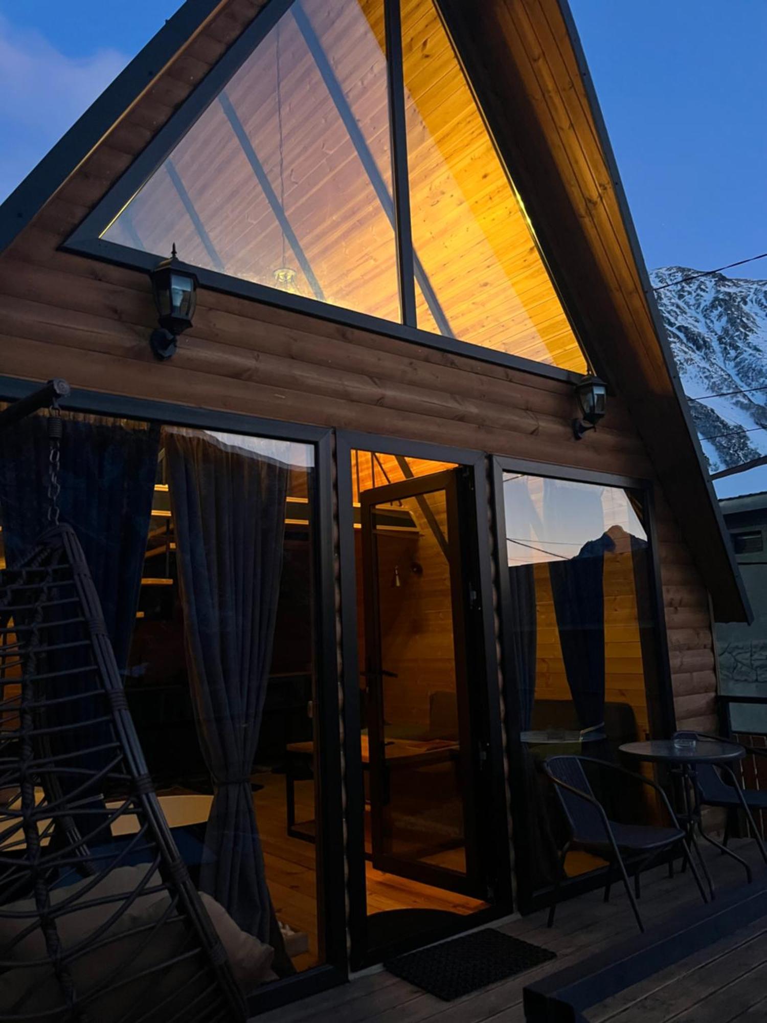 Edelweiss Cottage Kazbegi Ngoại thất bức ảnh